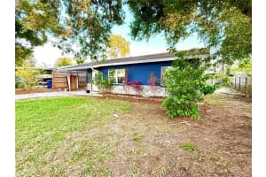 2658 NASSAU STREET, SARASOTA, FL 34231 - MLS#MFRA4690127