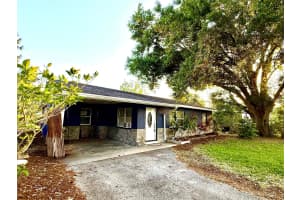 2658 NASSAU STREET, SARASOTA, FL 34231 - MLS#MFRA4690127