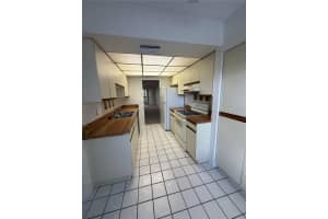 515 30TH AVENUE, BRADENTON, FL 34205 - MLS#MFRA4690130