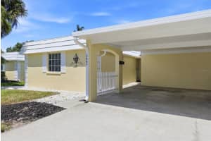 5887 TIDEWOOD AVENUE, SARASOTA, FL 34231 - MLS#MFRA4690222