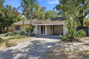 4003 BOOTH PLACE, SARASOTA, FL 34231 - MLS#MFRA4690238