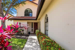 7274 VILLA D ESTE DRIVE, SARASOTA, FL 34238 - MLS#MFRA4690244