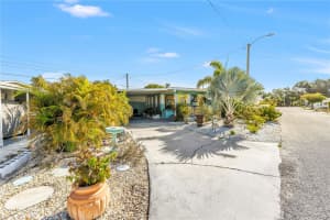 1703 MINNESOTA AVENUE, BRADENTON, FL 34207 - MLS#MFRA4690251