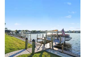 1018 OVERLOOK COURT, BRADENTON, FL 34208 - MLS#MFRA4690257