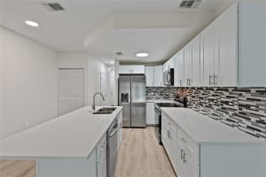 4330 TYLER CIRCLE, ST PETERSBURG, FL 33709 - MLS#MFRA4690262