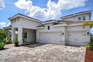 11523 GLEAMING TERRACE, VENICE, FL 34293 - MLS#MFRA4690282