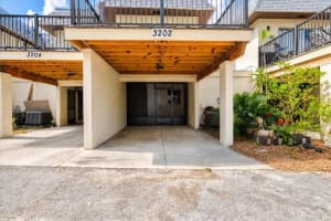 3202 RAMBLEWOOD DRIVE, SARASOTA, FL 34237 - MLS#MFRA4690385