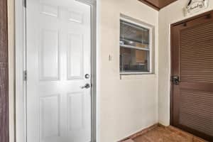 3202 RAMBLEWOOD DRIVE, SARASOTA, FL 34237 - MLS#MFRA4690385