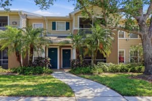 8911 Manor Loop #102, LAKEWOOD RANCH