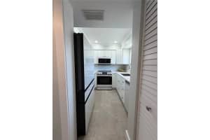 102 46TH AVENUE TERRACE, BRADENTON, FL 34207 - MLS#MFRA4690394