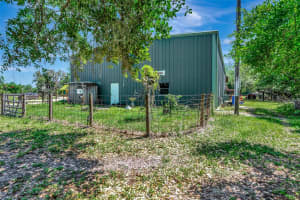 15750 WILSON ROAD, SARASOTA, FL 34240 - MLS#MFRA4690434