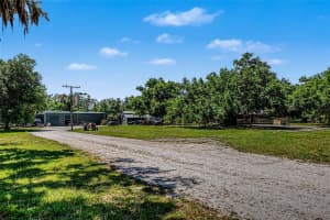 15750 WILSON ROAD, SARASOTA, FL 34240 - MLS#MFRA4690434