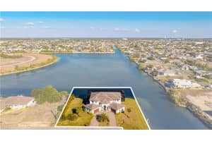 2003 10TH PLACE, CAPE CORAL, FL 33909 - MLS#MFRA4690439