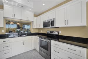 9610 CLUB SOUTH CIRCLE, SARASOTA, FL 34238 - MLS#MFRA4690465