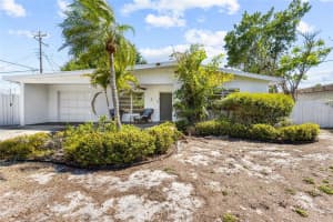 2082 ORCHID STREET, SARASOTA, FL 34239 - MLS#MFRA4690466