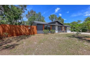 2243 LOCKWOOD MEADOWS DRIVE, SARASOTA, FL 34234 - MLS#MFRA4690489