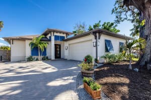 2823 MARSHALL DRIVE, SARASOTA, FL 34239 - MLS#MFRA4690497