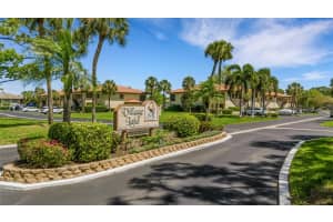 5252 LAKE VILLAGE DRIVE, SARASOTA, FL 34235 - MLS#MFRA4690508