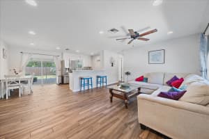 3247 WOODMONT DRIVE, SARASOTA, FL 34232 - MLS#MFRA4690534