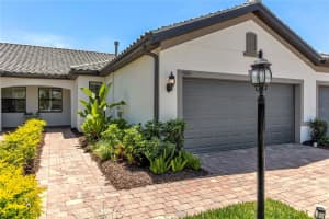 7660 SUMMERLAND COVE, BRADENTON, FL 34202 - MLS#MFRA4690537
