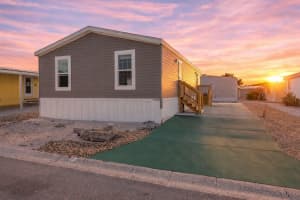 2107 PALMA SOLA BOULEVARD, BRADENTON, FL 34209 - MLS#MFRA4690567