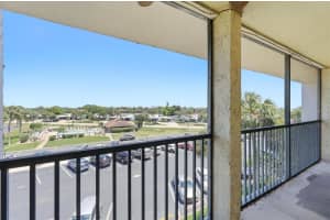 6120 43RD STREET, BRADENTON, FL 34210 - MLS#MFRA4690572