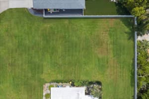 1702 WALDEMERE STREET, SARASOTA, FL 34239 - MLS#MFRA4690683