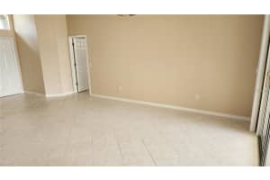 7319 38TH COURT, SARASOTA, FL 34243 - MLS#MFRA4690733