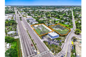 2164 TAMIAMI TRAIL, NAPLES, FL 34112 - MLS#MFRA4690734