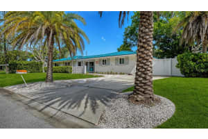 2945 UPPER TANGELO DRIVE, SARASOTA, FL 34239 - MLS#MFRA4690742