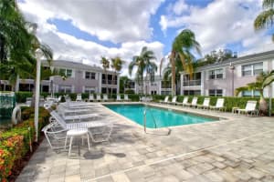 5674 Sheffield Greene Cir #74, SARASOTA