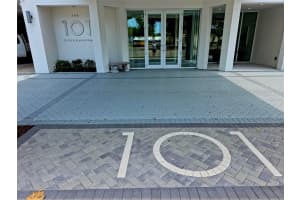 101 GULFSTREAM AVENUE, SARASOTA, FL 34236 - MLS#MFRA4690797