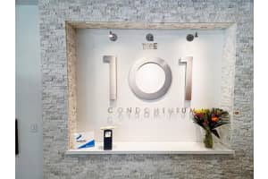 101 GULFSTREAM AVENUE, SARASOTA, FL 34236 - MLS#MFRA4690797