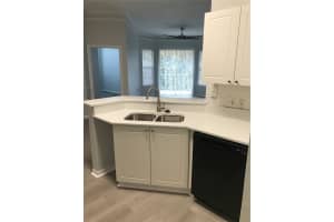 5122 NORTHRIDGE ROAD, SARASOTA, FL 34238 - MLS#MFRA4690803