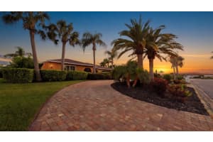 7137 WESTMORELAND DRIVE, SARASOTA, FL 34243 - MLS#MFRA4690817