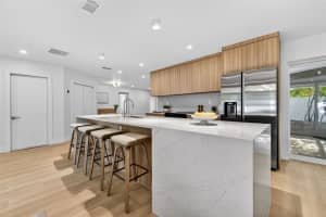 6649 PINELLAS POINT DRIVE, ST PETERSBURG, FL 33712 - MLS#MFRA4690826