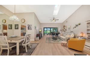 6048 Wilshire Blvd, Sarasota, FL 34238, - MLS#MFRA4690827