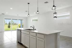 8113 STERNWAY ROAD, SARASOTA, FL 34240 - MLS#MFRA4690848