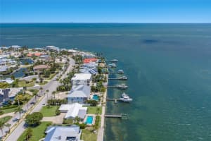 633 KEY ROYALE DRIVE, HOLMES BEACH, FL 34217 - MLS#MFRA4690877