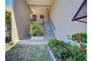 7237 CLOISTER DRIVE, SARASOTA, FL 34231 - MLS#MFRA4690897