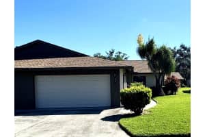 374 Oak Hill Dr #37, SARASOTA