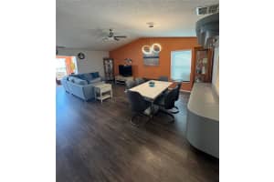 374 OAK HILL DRIVE, SARASOTA, FL 34232 - MLS#MFRA4690906