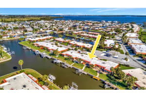 9517 Azure Cv, BRADENTON