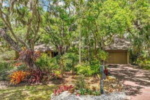 4295 WOODVIEW DRIVE, SARASOTA, FL 34232 - MLS#MFRA4690985