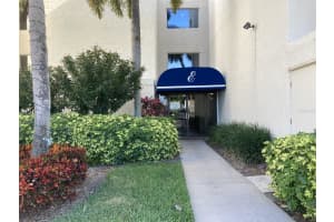 6114 43RD STREET, BRADENTON, FL 34210 - MLS#MFRA4690997