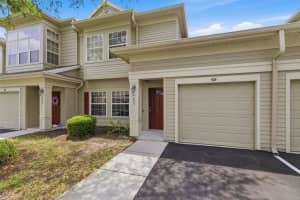7653 Plantation Cir, BRADENTON