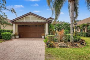 15308 HELMSDALE PLACE, LAKEWOOD RANCH, FL 34202 - MLS#MFRA4691058