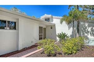 239 HOURGLASS WAY, SARASOTA, FL 34242 - MLS#MFRA4691064