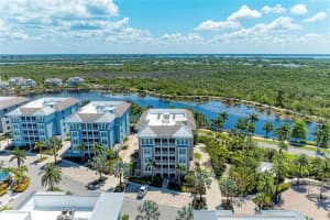 395 Aruba Cir #402, BRADENTON