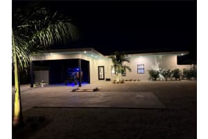 2306 VALENCIA DRIVE, SARASOTA, FL 34239 - MLS#MFRA4691100